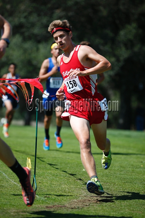 2014StanfordD2Boys-069.JPG - D2 boys race at the Stanford Invitational, September 27, Stanford Golf Course, Stanford, California.